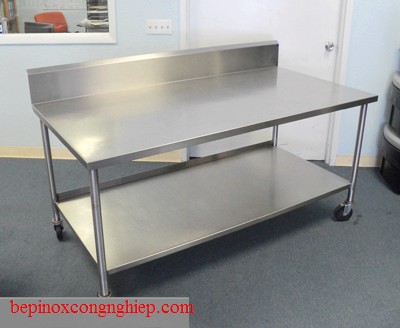 Bàn inox có bánh xe